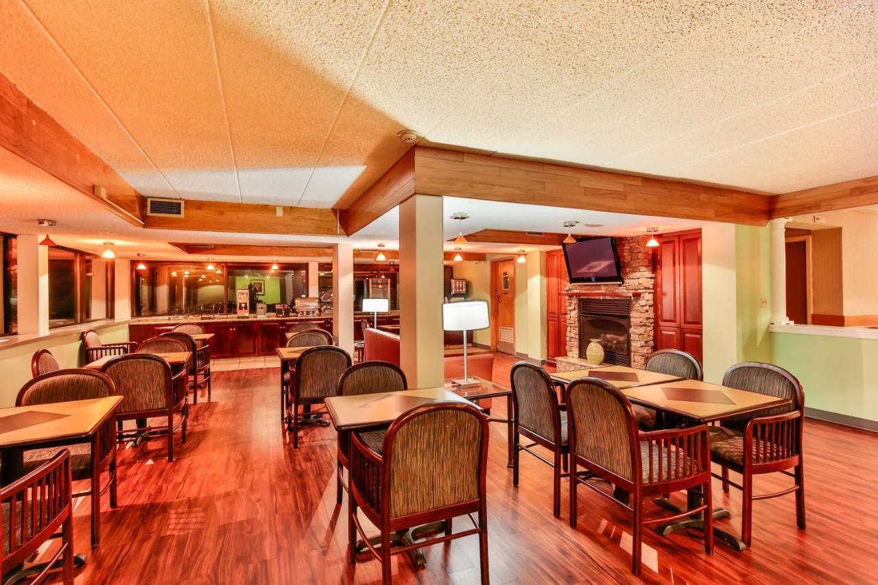 The View Inn&Suites Bethlehem / Allentown / Lehigh Airport Exterior foto