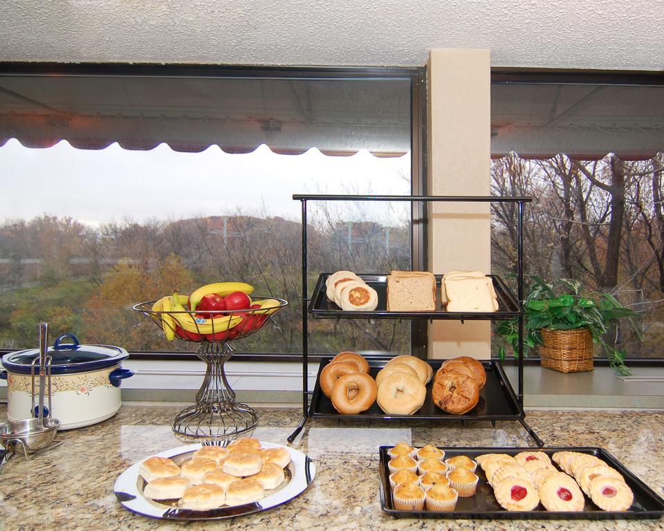 The View Inn&Suites Bethlehem / Allentown / Lehigh Airport Exterior foto